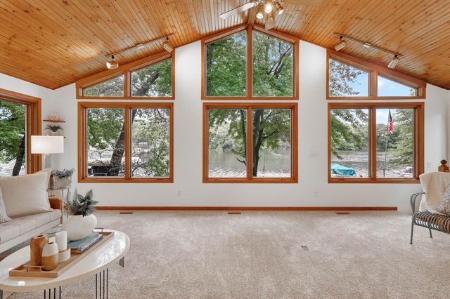 8365 S Spruce Avenue, Newaygo, MI 49337