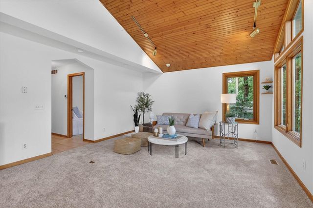 8365 S Spruce Avenue, Newaygo, MI 49337