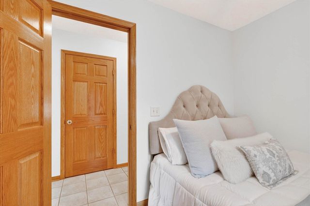 8365 S Spruce Avenue, Newaygo, MI 49337