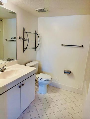 1261 SE 31st Court 10153, Homestead, FL 33035
