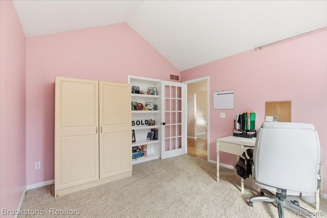 9748 Forest Ridge Drive, Springfield Charter Township, MI 48348