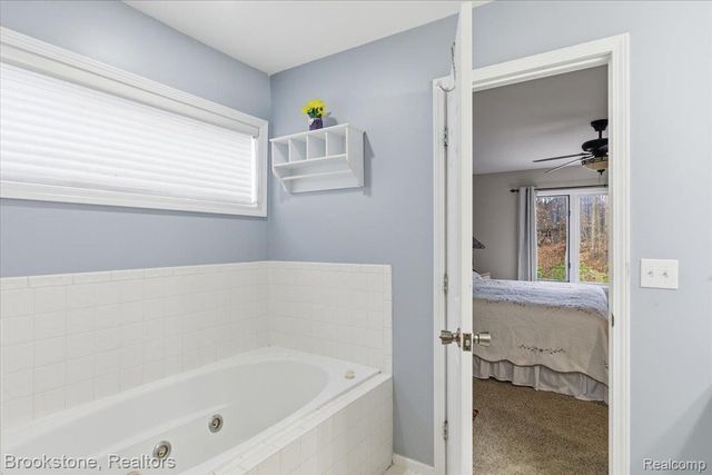 9748 Forest Ridge Drive, Springfield Charter Township, MI 48348