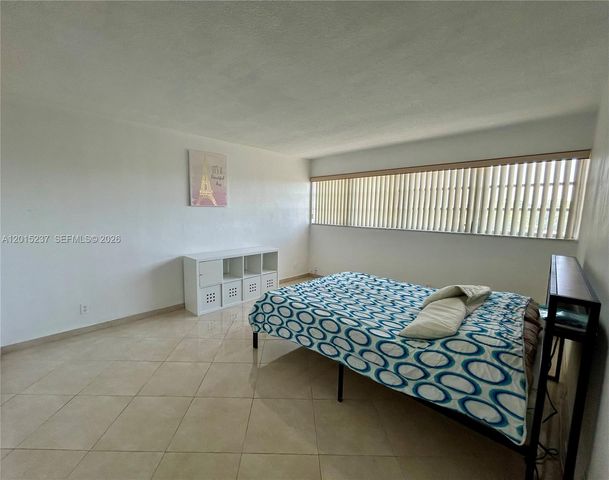 215 SE 3rd Ave 408C, Hallandale Beach, FL 33009