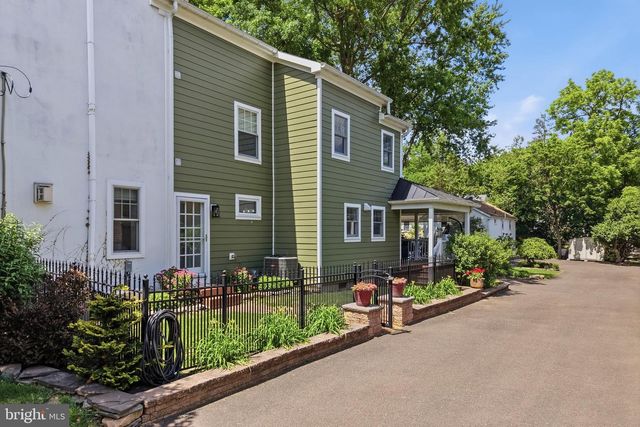 199 WASHINGTON ST, Doylestown, PA 18901