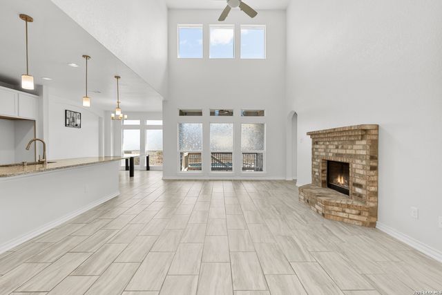 6918 Comanche Cougar, San Antonio, TX 78233