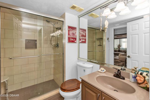 2425 S Atlantic Ave Apt 406, Daytona Beach Shores, FL 32118