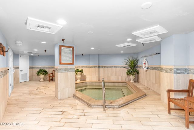 2425 S Atlantic Ave Apt 406, Daytona Beach Shores, FL 32118