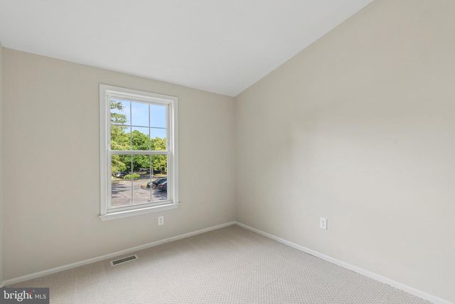 42 HAMLET DR, Owings Mills, MD 21117