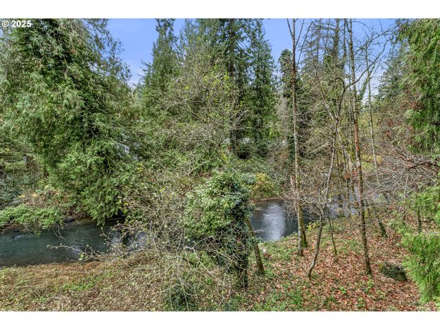 6647 Se 122ND Ave, Portland, OR 97236