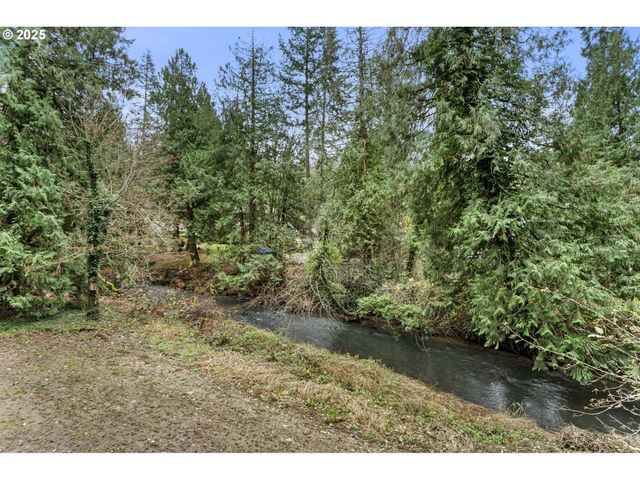 6647 Se 122ND Ave, Portland, OR 97236