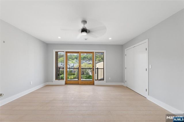 1225 River Road 4D, Edgewater, NJ 07020