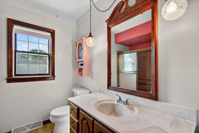 3110 Sherman COURT, South Milwaukee, WI 53172