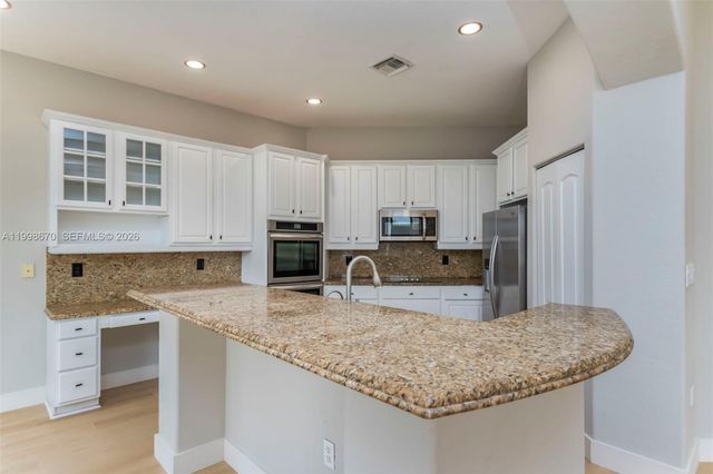 3520 SW 195th Ave, Miramar, FL 33029