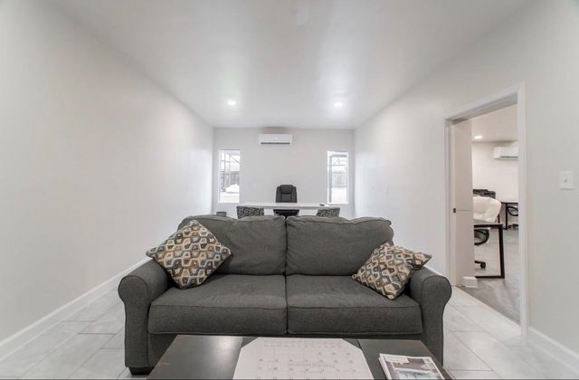 10864 Pecan Street, Willis, TX 77318