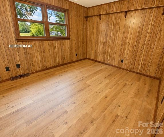 752 Hephzibah Church Road, Crouse, NC 28033