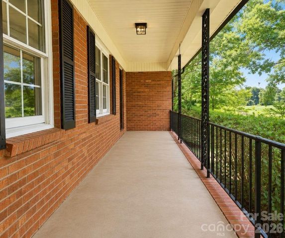 752 Hephzibah Church Road, Crouse, NC 28033