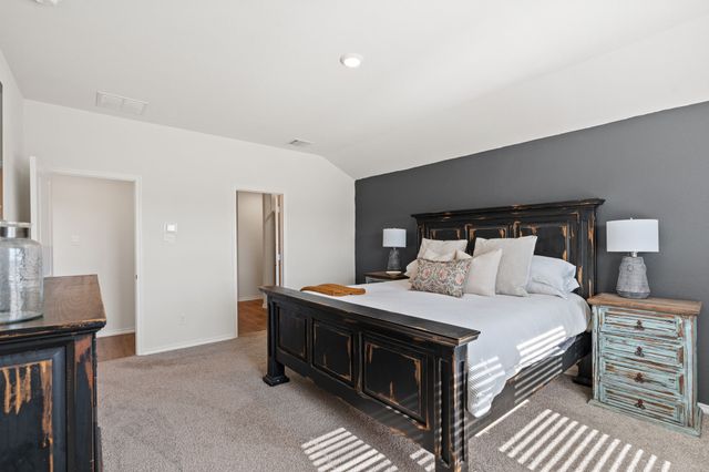 943 Buttercup Drive, Pilot Point, TX 76258