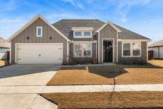 943 Buttercup Drive, Pilot Point, TX 76258