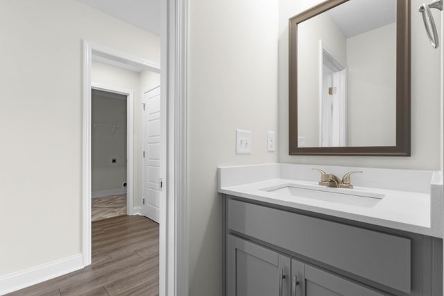 2693 Brewster Dr, Clarksville, TN 37042