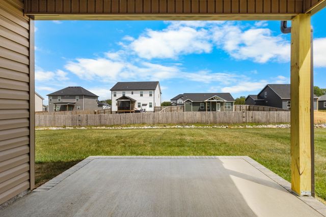 2693 Brewster Dr, Clarksville, TN 37042