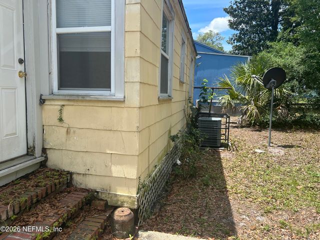 651 W 46TH Street, Jacksonville, FL 32208