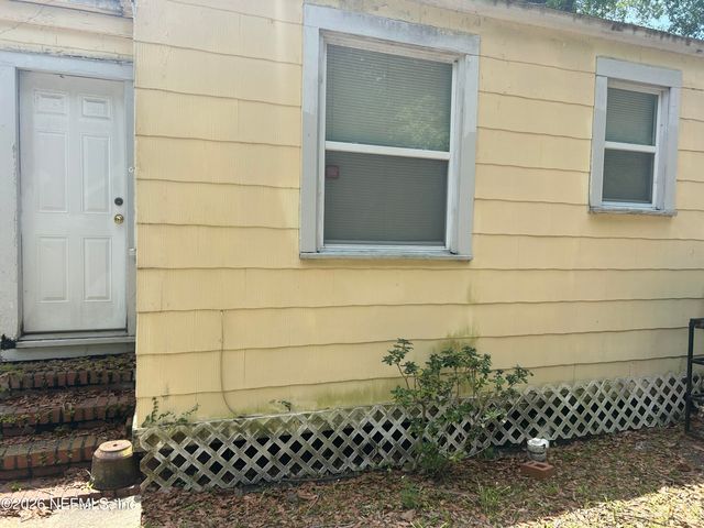 651 W 46TH Street, Jacksonville, FL 32208