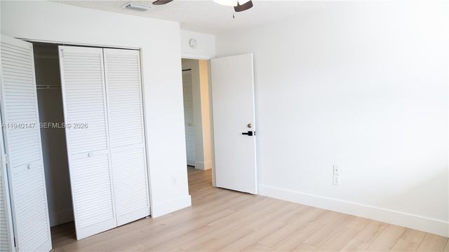 9023 SW 113th Place Cir W, Miami, FL 33176