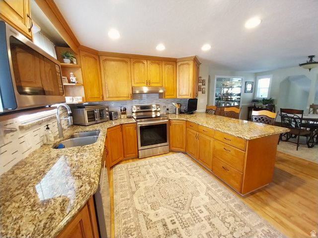 2564 N 2600 E, Layton, UT 84040