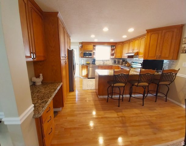 2564 N 2600 E, Layton, UT 84040
