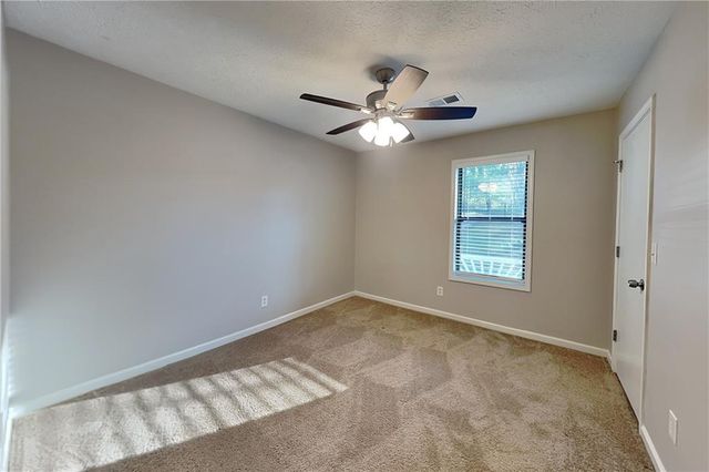 1809 River Rock Trail, Woodstock, GA 30188