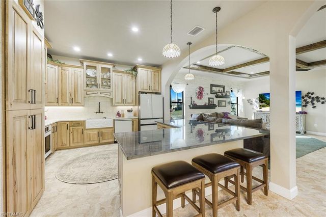 2709 NW 41st AVE, Cape Coral, FL 33993