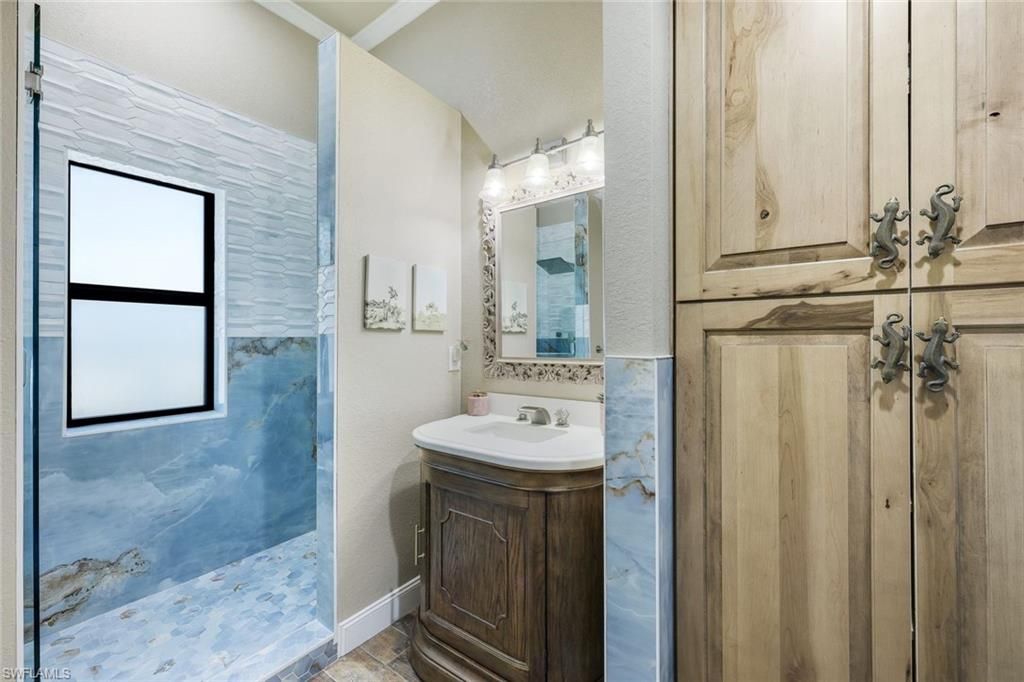 Image 23 of property listing at 2709 NW 41st AVE, Cape Coral, FL 33993