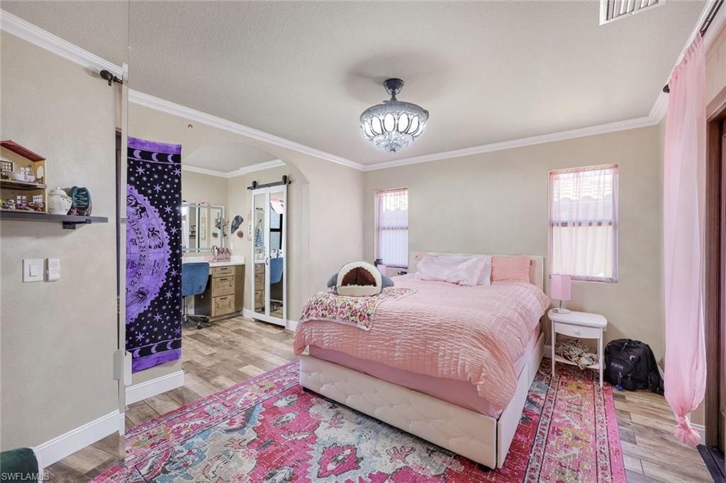 Image 24 of property listing at 2709 NW 41st AVE, Cape Coral, FL 33993