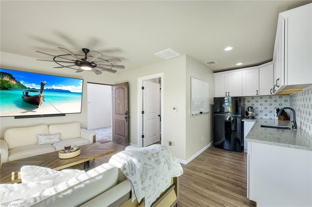 Image 30 of property listing at 2709 NW 41st AVE, Cape Coral, FL 33993