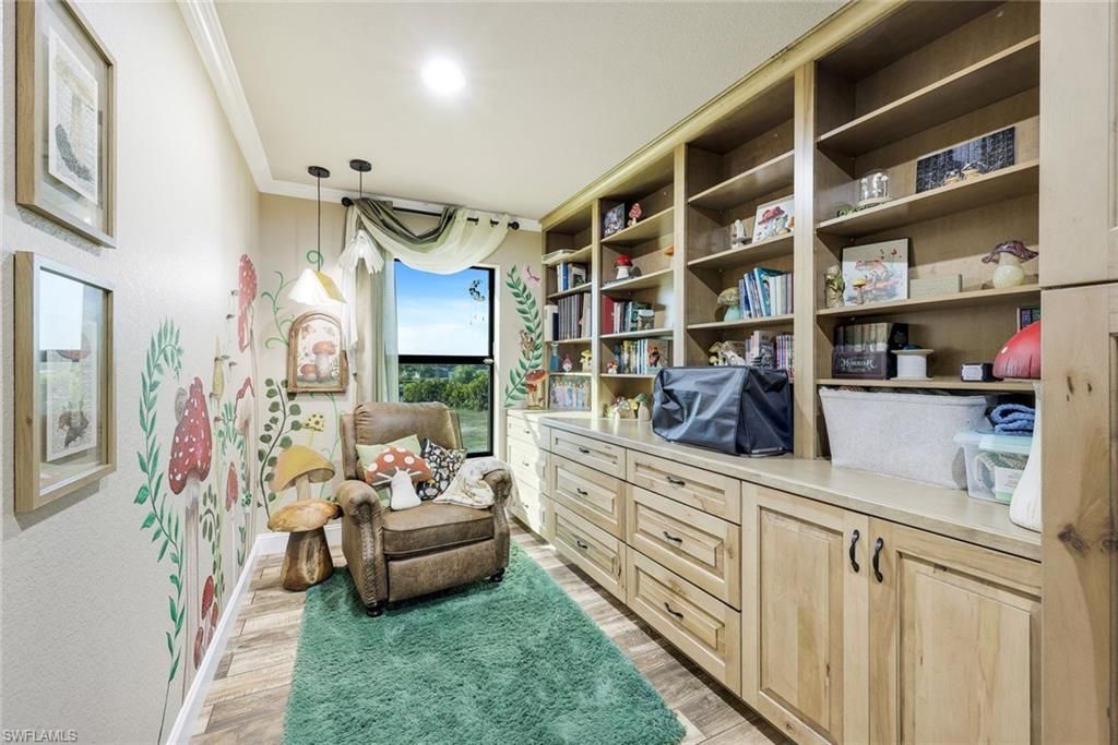 Image 33 of property listing at 2709 NW 41st AVE, Cape Coral, FL 33993