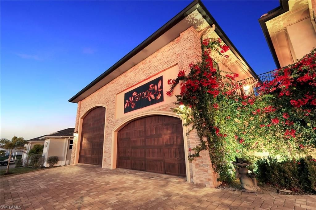 Image 4 of property listing at 2709 NW 41st AVE, Cape Coral, FL 33993