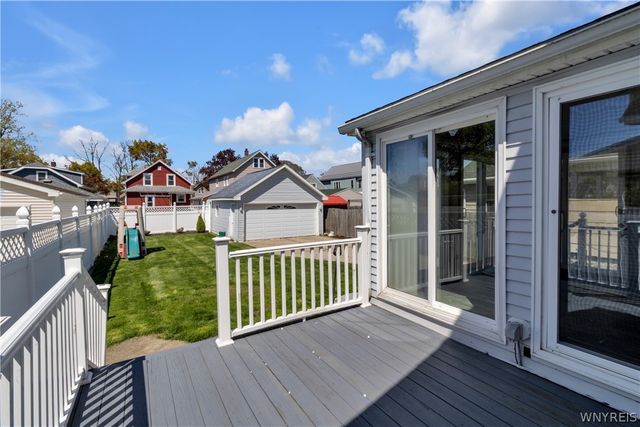40 Shenandoah Road, Buffalo, NY 14220