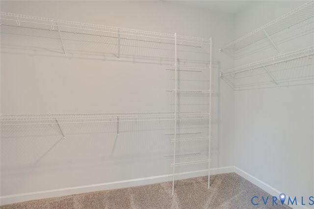 19013 Palisades Rdg, Moseley, VA 23120