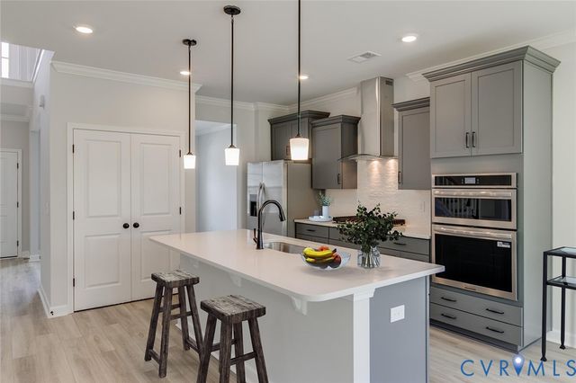 19013 Palisades Rdg, Moseley, VA 23120