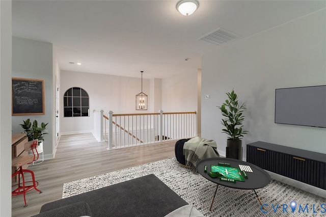19013 Palisades Rdg, Moseley, VA 23120
