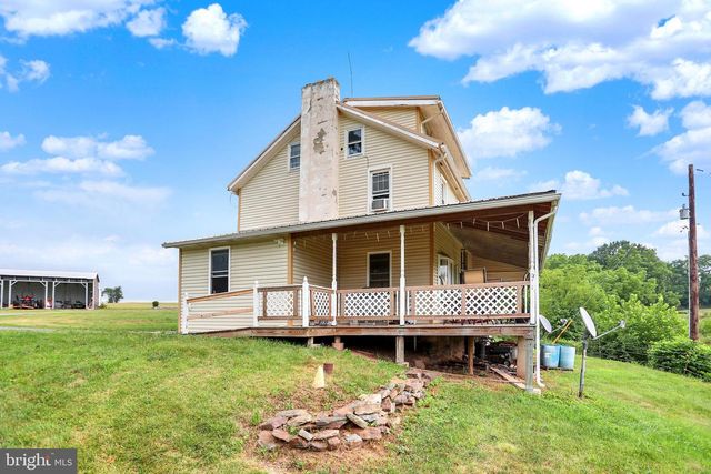 267 HOBBY HORSE LN, Millersburg, PA 17061