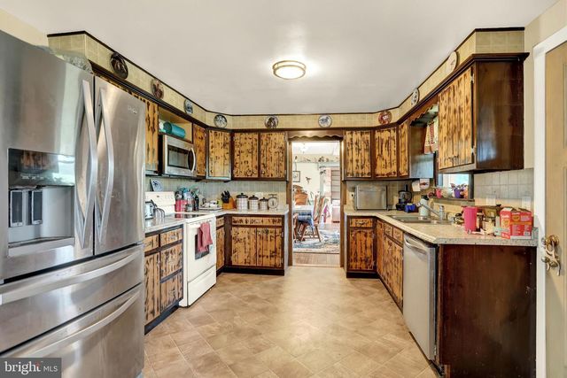 267 HOBBY HORSE LN, Millersburg, PA 17061