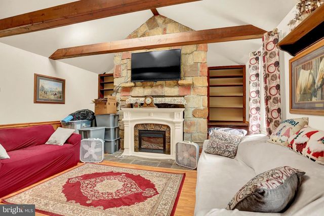 267 HOBBY HORSE LN, Millersburg, PA 17061