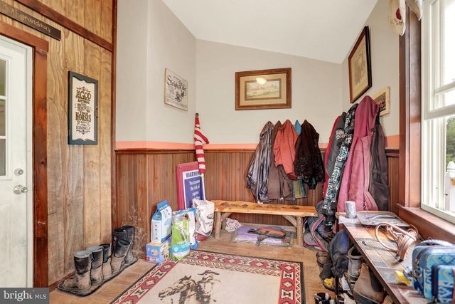 267 HOBBY HORSE LN, Millersburg, PA 17061