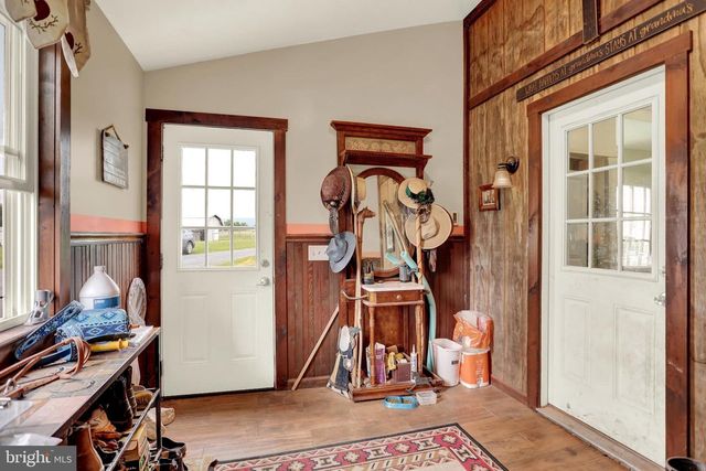 267 HOBBY HORSE LN, Millersburg, PA 17061