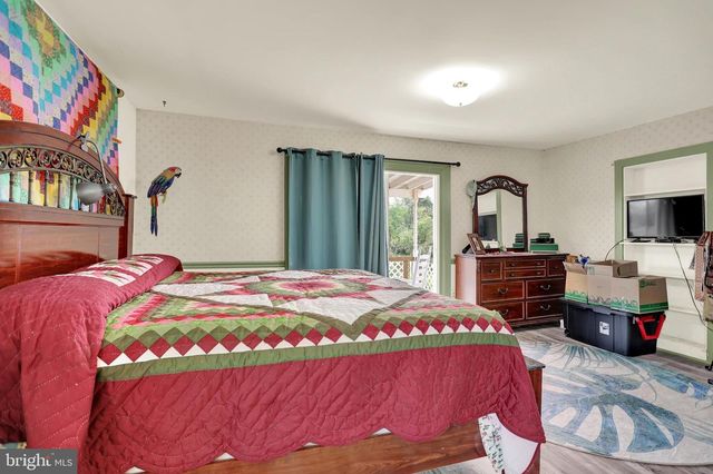 267 HOBBY HORSE LN, Millersburg, PA 17061