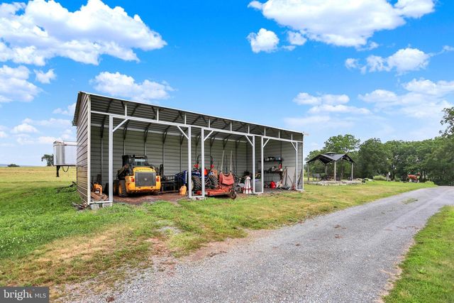 267 HOBBY HORSE LN, Millersburg, PA 17061