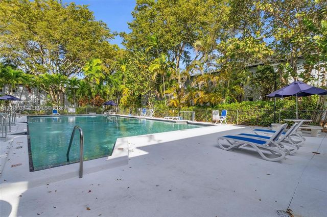 7880 SW 55th Avenue 82A, Miami, FL 33143
