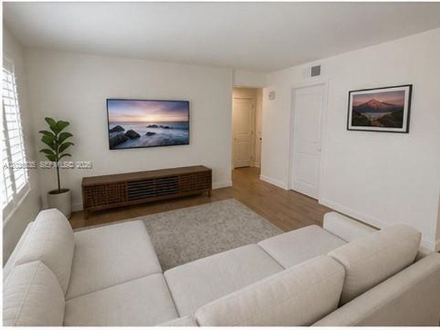 7880 SW 55th Avenue 82A, Miami, FL 33143