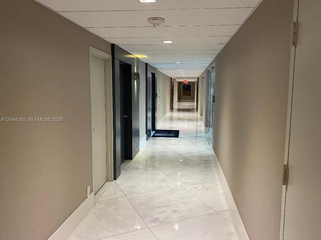 3300 NE 192nd Street 612, Aventura, FL 33180